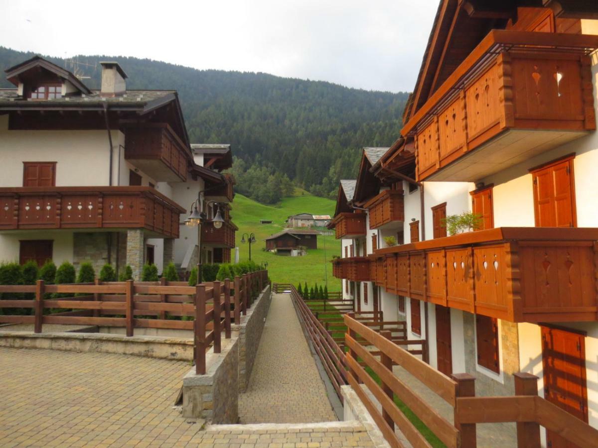Borgo Alpino Chalet 4 Aprica Exterior photo